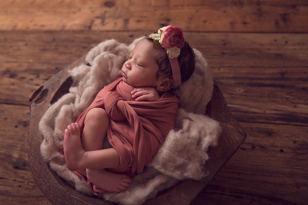 Houston newborn photographer specializing in newborn portraits