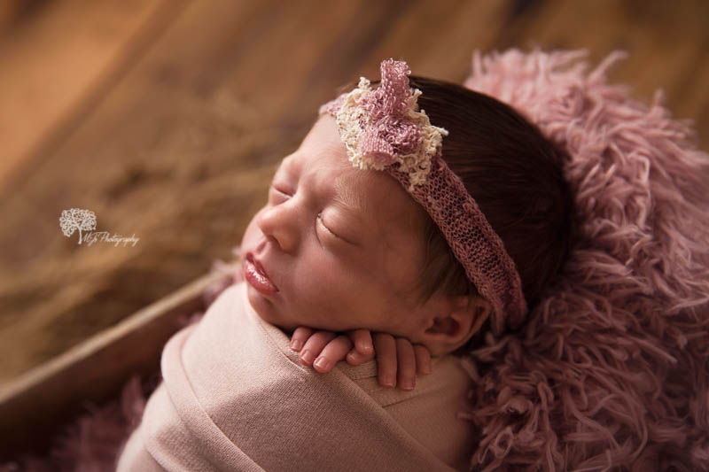 The Heights newborn maternity photographer
