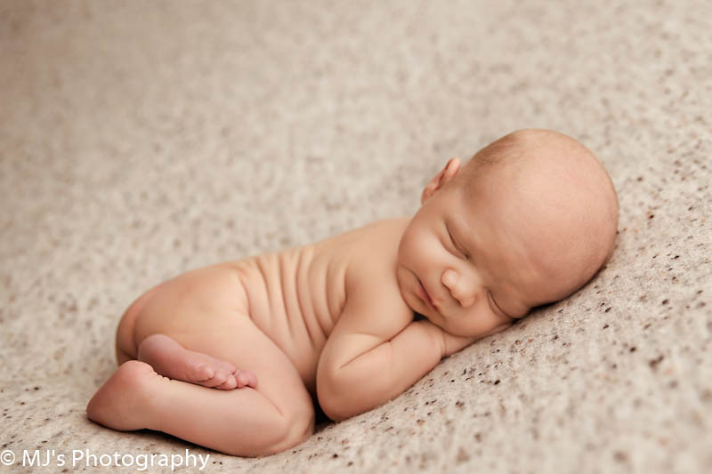 Fulshear newborn photographer cypress newborn photographer 