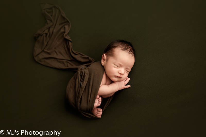 la centerra newborn photographer 