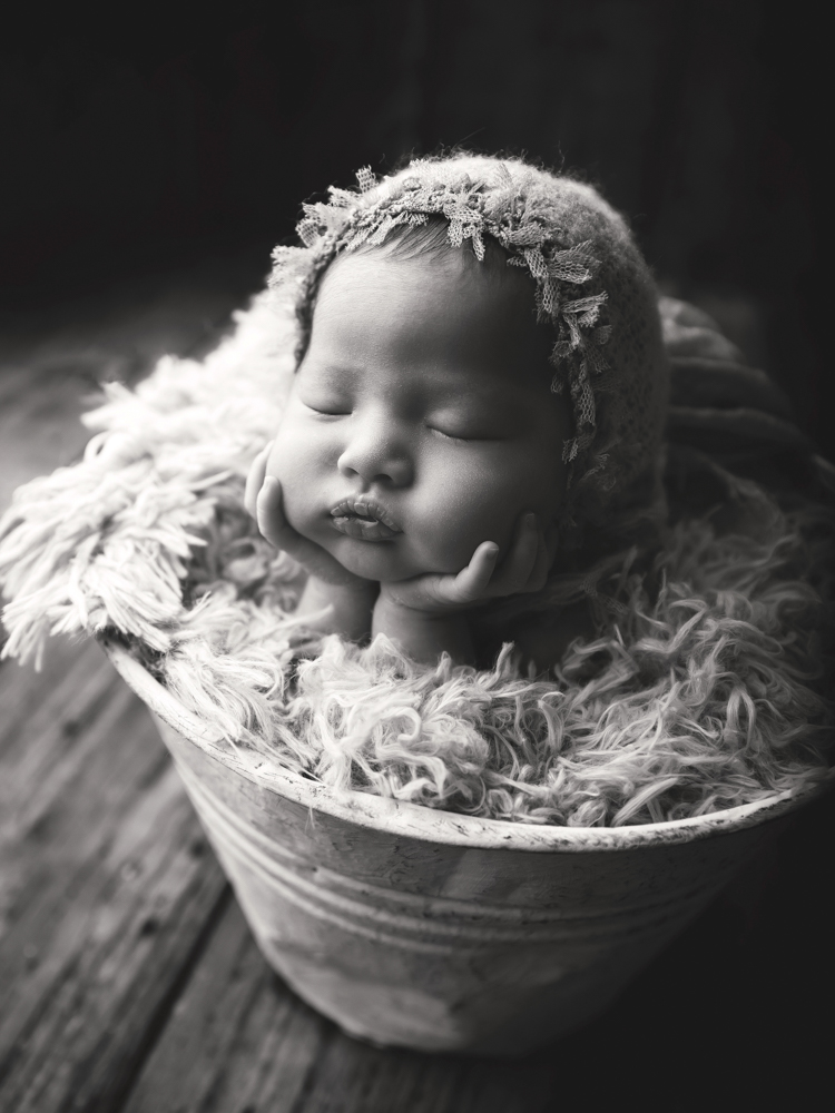 newborn photography in Katy