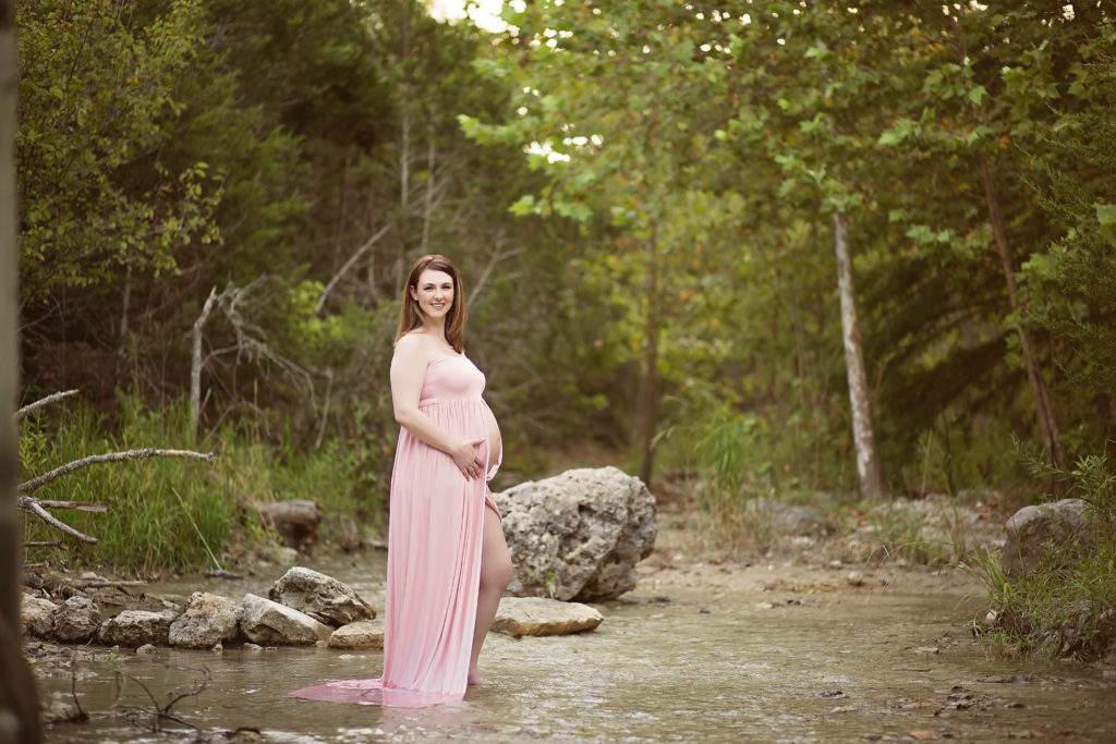 Maternity photographer cypress tx