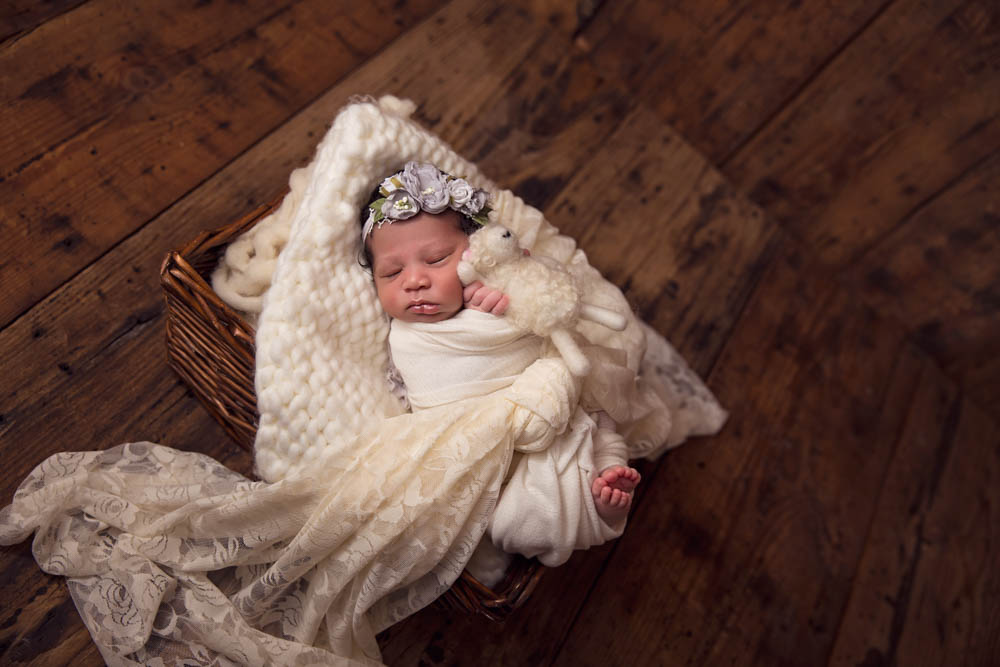 Longview newborn photographer specializing in newborn portraits