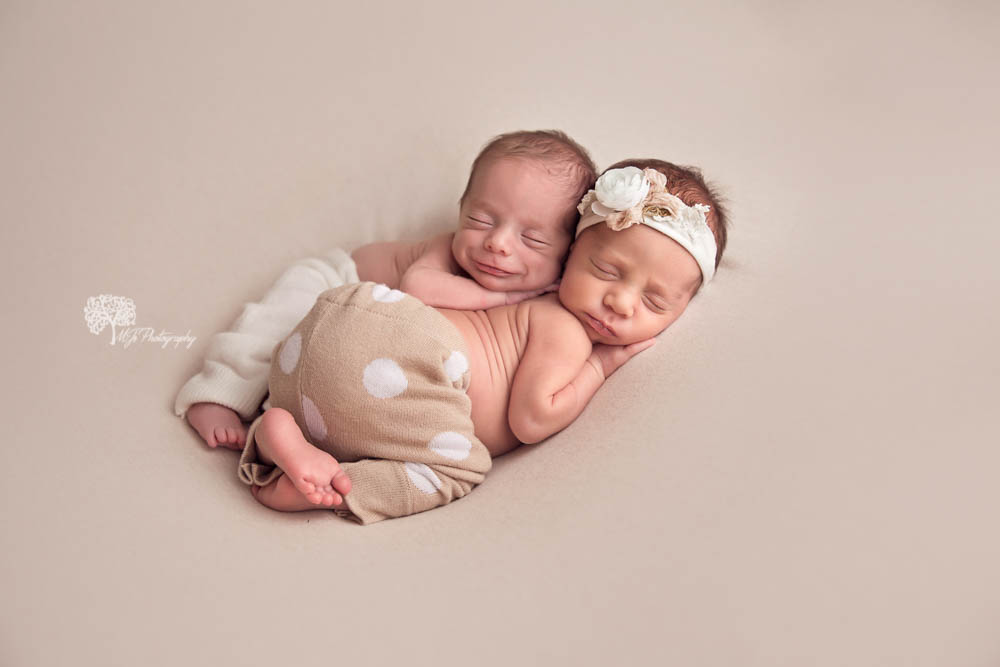 Katy twin newborn photographer