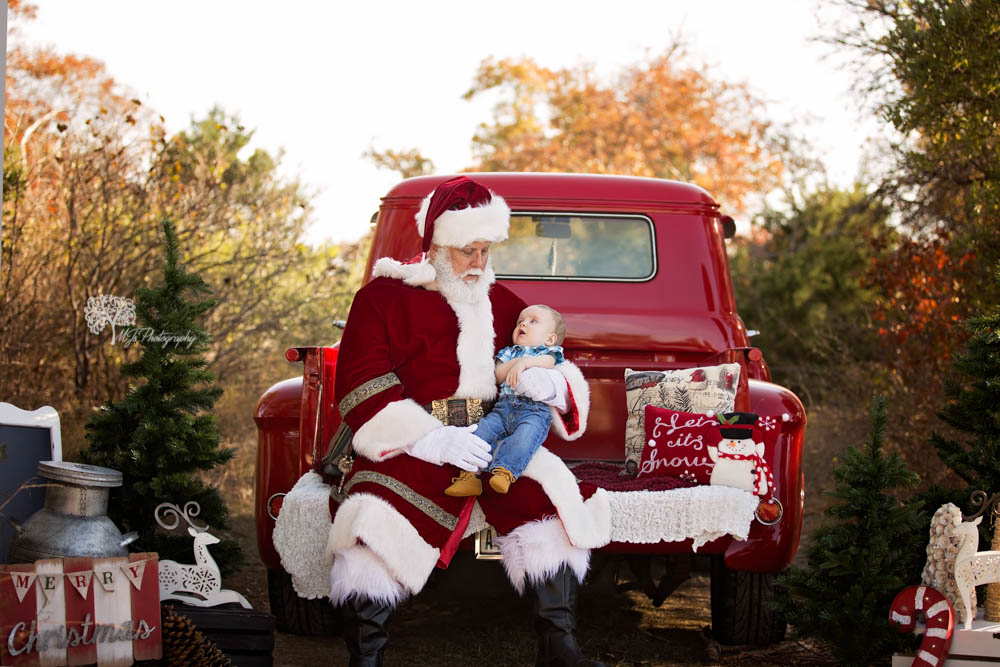 Red truck Christmas session Fulshear