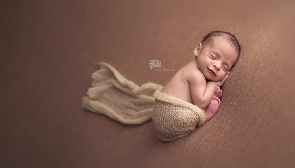 Fulshear best newborn photographer
