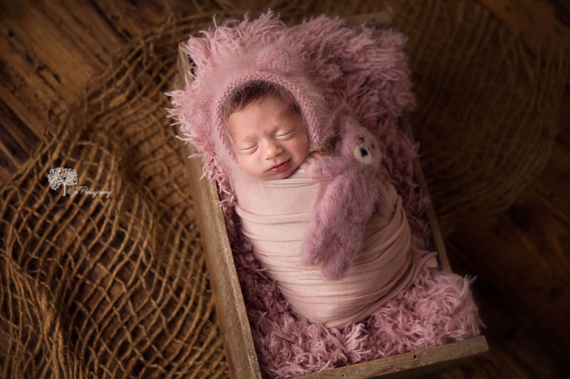 The Woodlands newborn maternity photographer