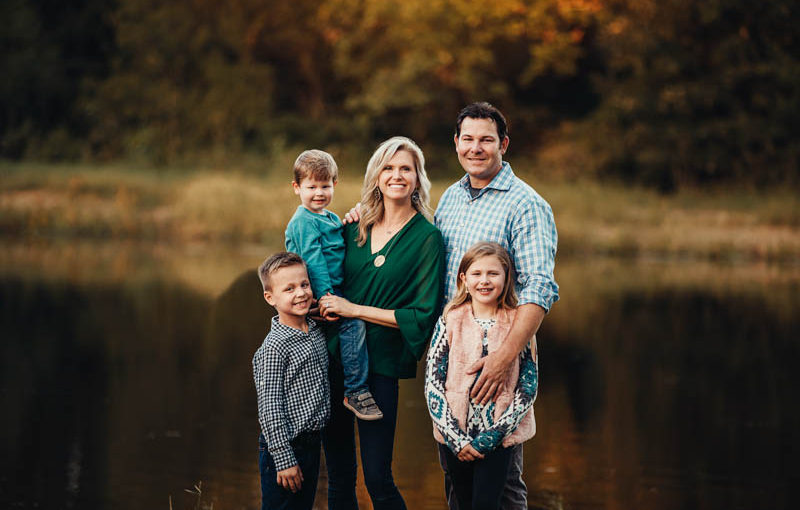 Gulba Family portraits – Katy texas family photographer