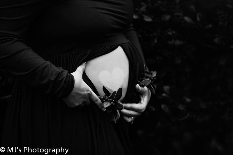 cypress maternity photographer