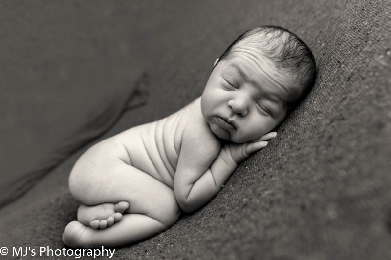 The Heights newborn photographer
