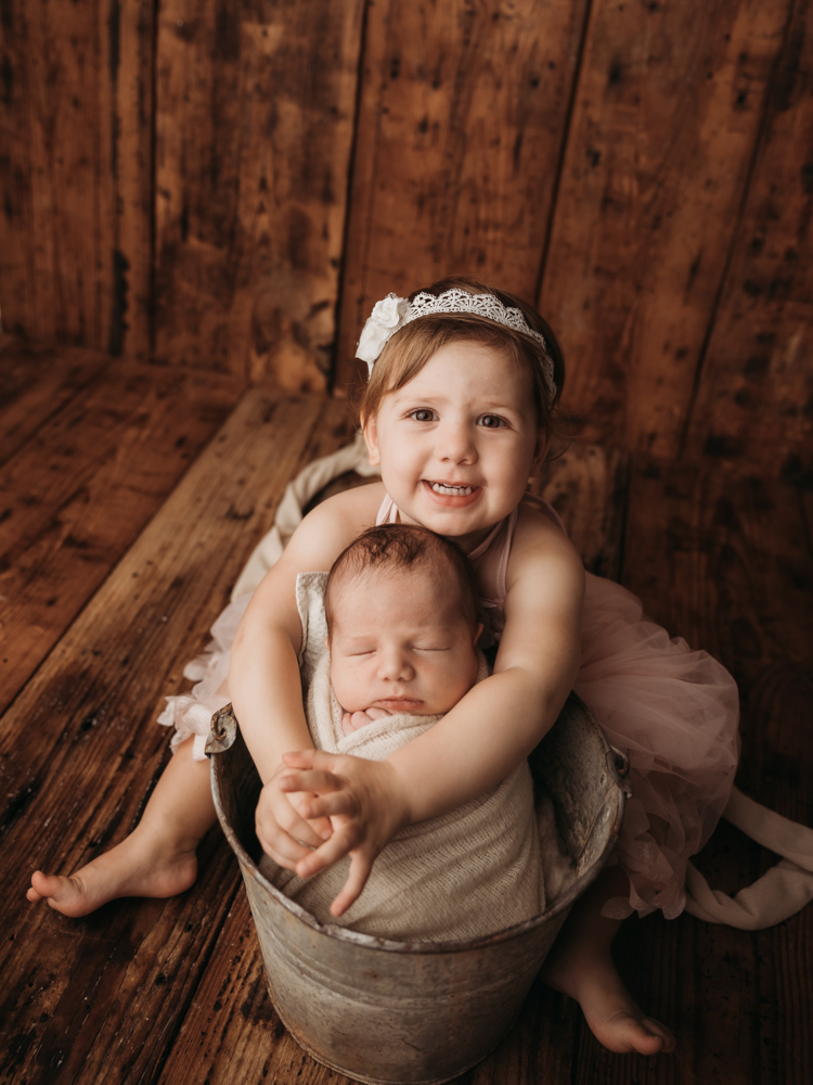 Newborn photographer in The Heights