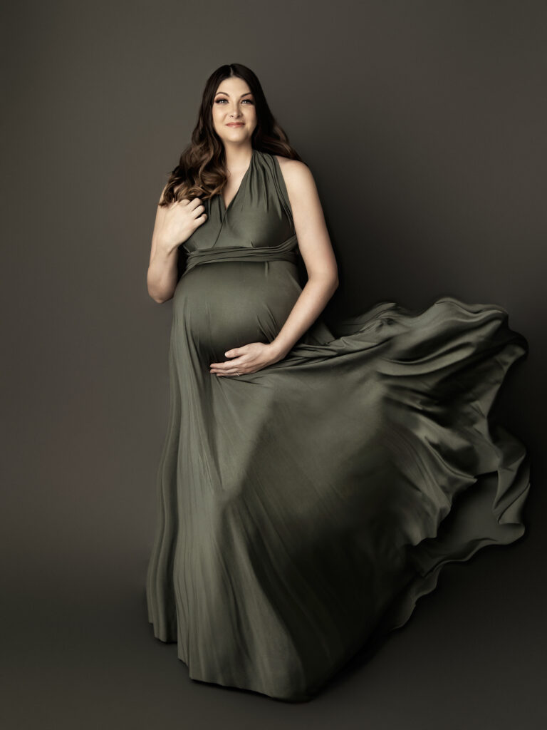 Maternity photographer near Hunters Village