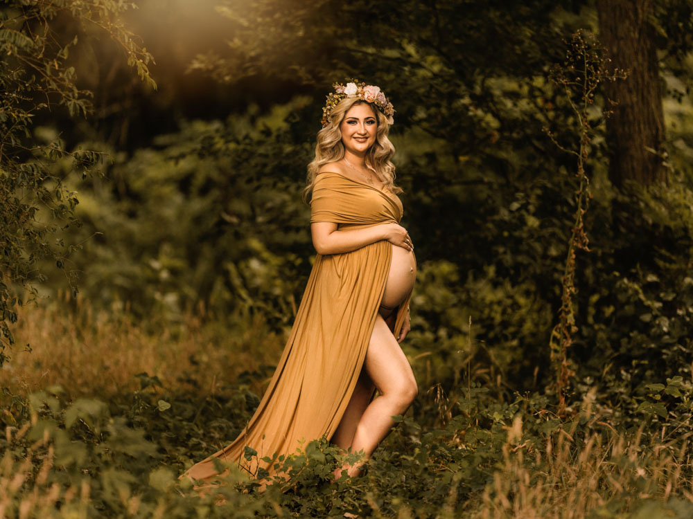 Cross Creek maternity photographer